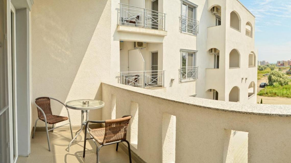 Hotel Mamaia Nord ナボダリ エクステリア 写真